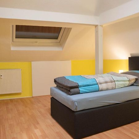 Apartamento Haus Kim Thinh Betzdorf Exterior foto