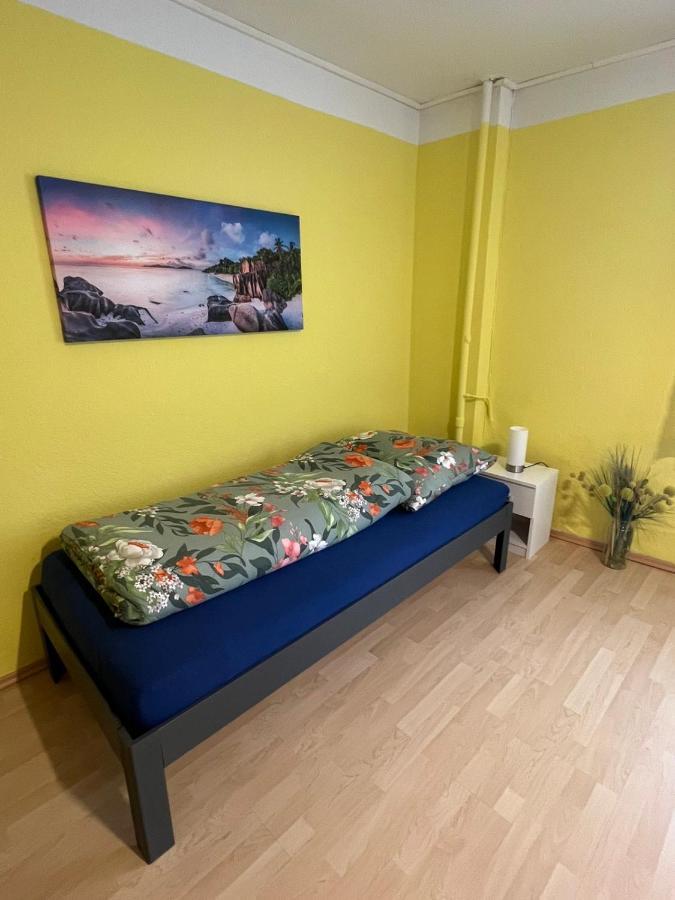 Apartamento Haus Kim Thinh Betzdorf Exterior foto